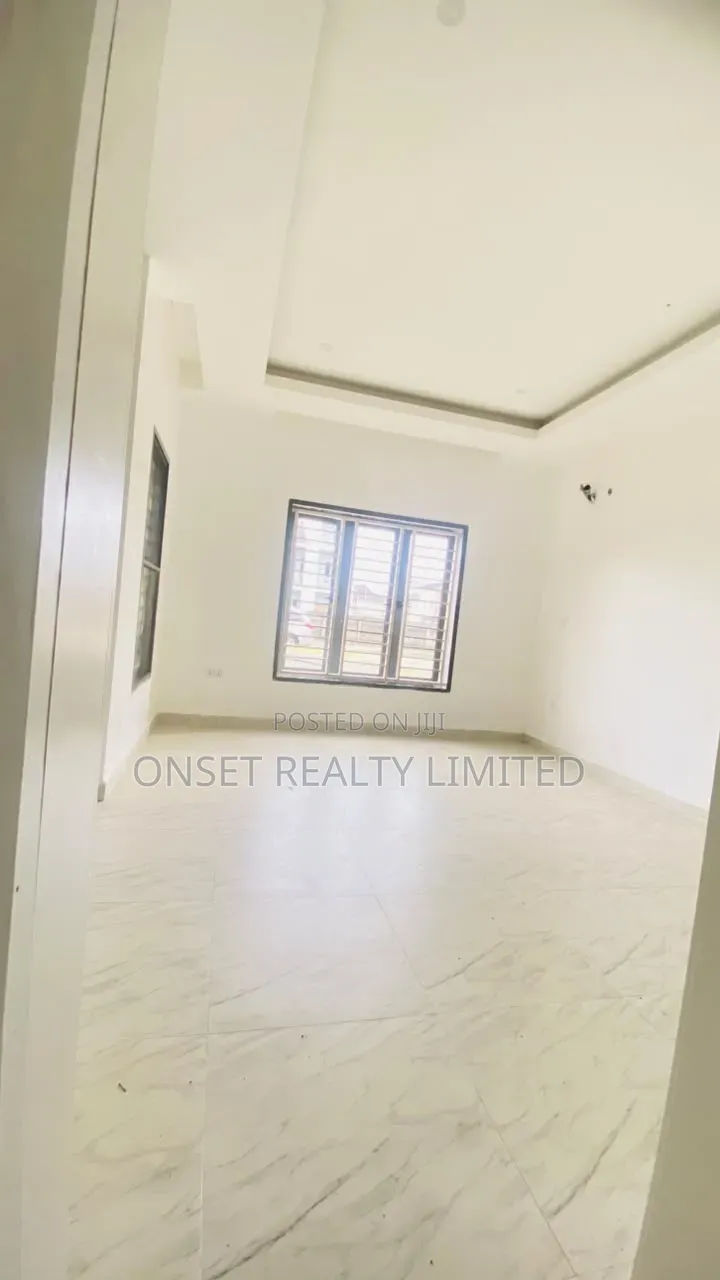 2bdrm Apartment in Abraham Adesanya Estate for rent in Abraham Adesanya Estate
