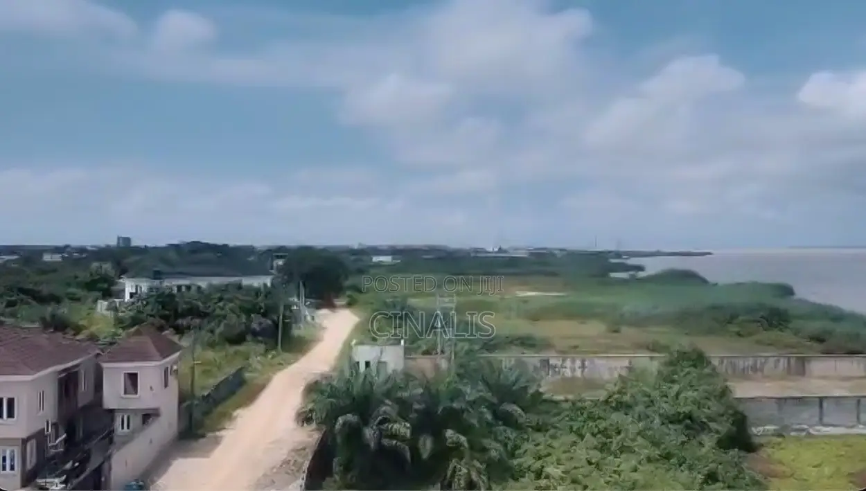 Prime Residential Land for Sale in Lagoon View Estate, Ikorodu in Ibeshe / Ikorodu