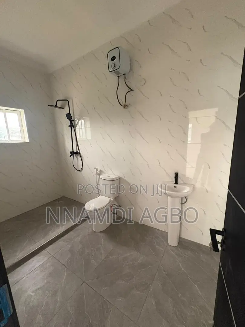 3bdrm Apartment in Ilaje / Lekki for rent in Ilaje / Lekki