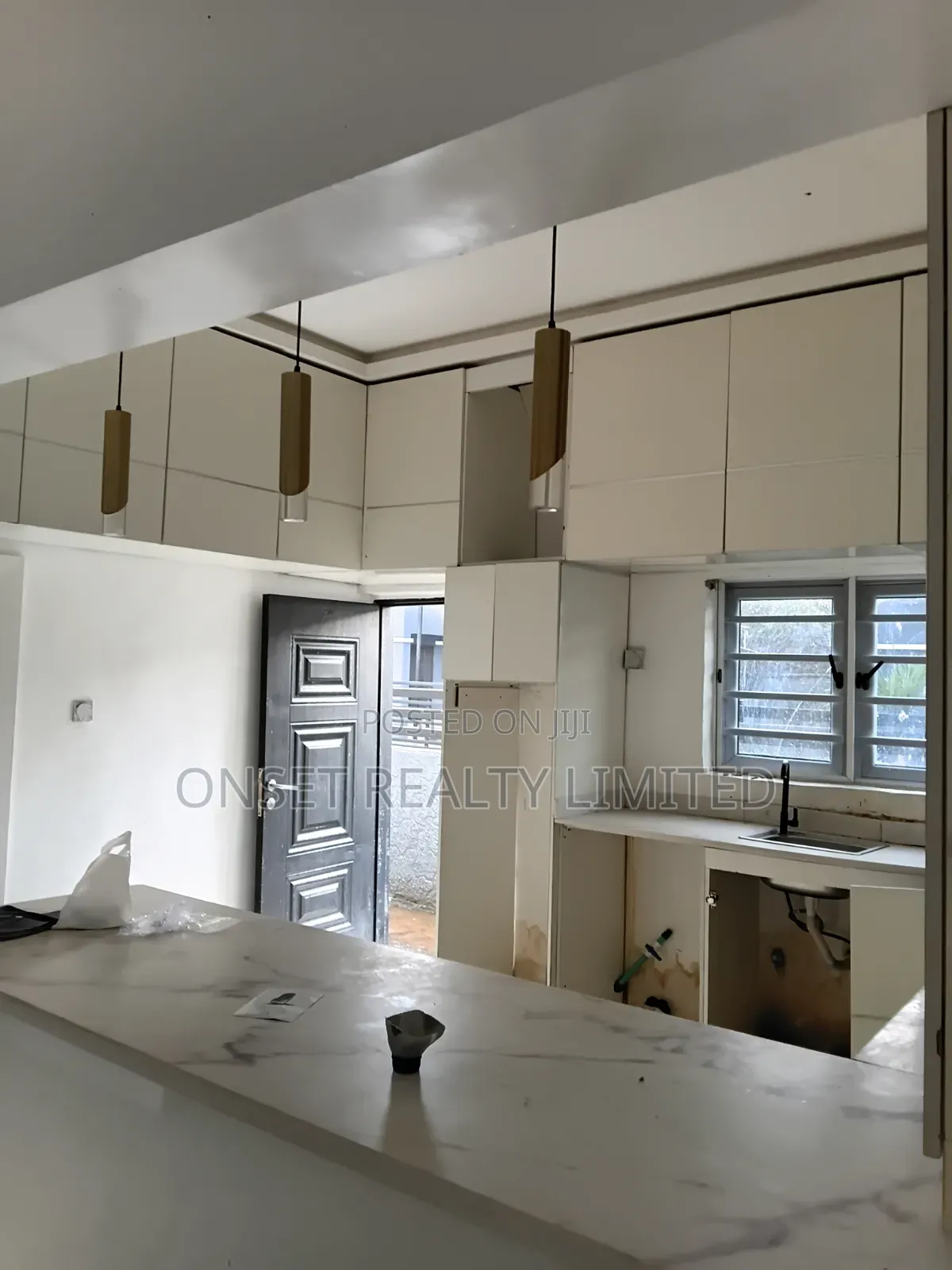 3bdrm Bungalow in Richland Garden, Aiyeteju for sale in Aiyeteju