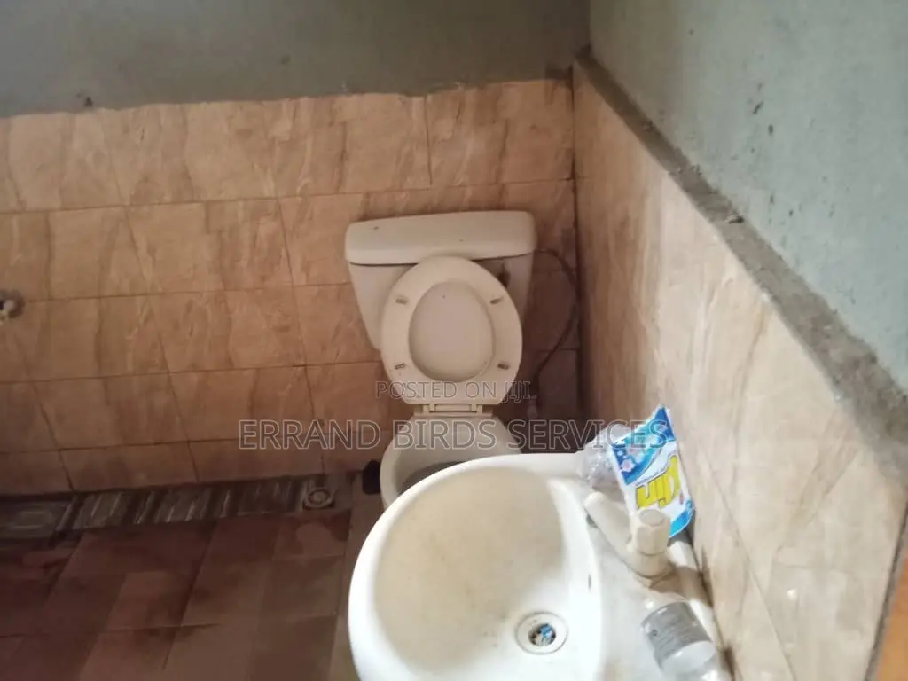 3bdrm Block of Flats in Hills, Karu for rent in Karu