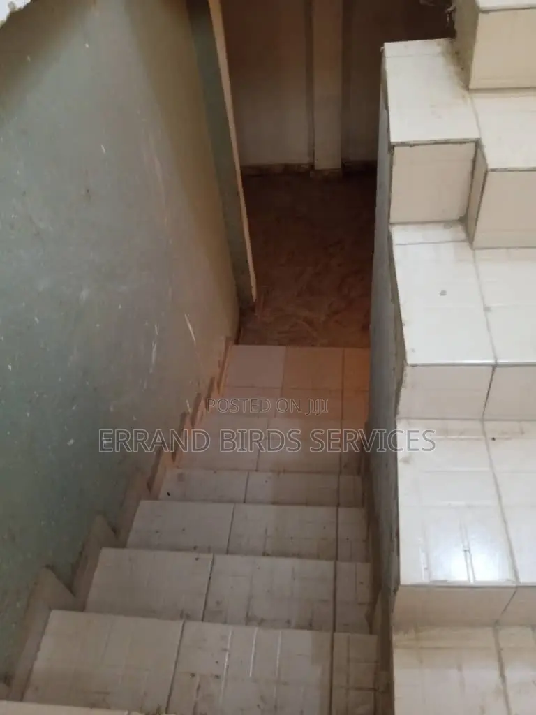 3bdrm Block of Flats in Hills, Karu for rent in Karu