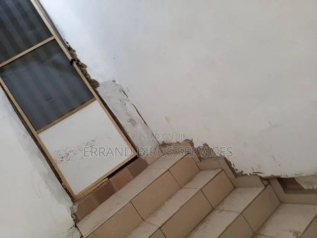 3bdrm Block of Flats in Hills, Karu for rent in Karu