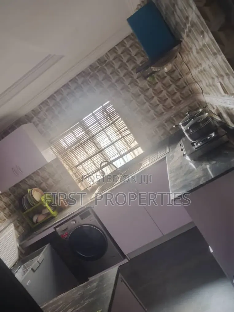 Furnished 8bdrm Block of Flats in Opere After New, Oluyole for sale in Oluyole