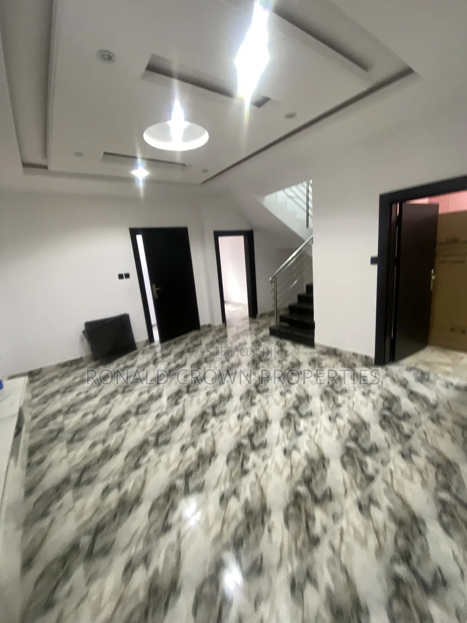 4bdrm Duplex in Ajao Estate for sale in Ajao Estate