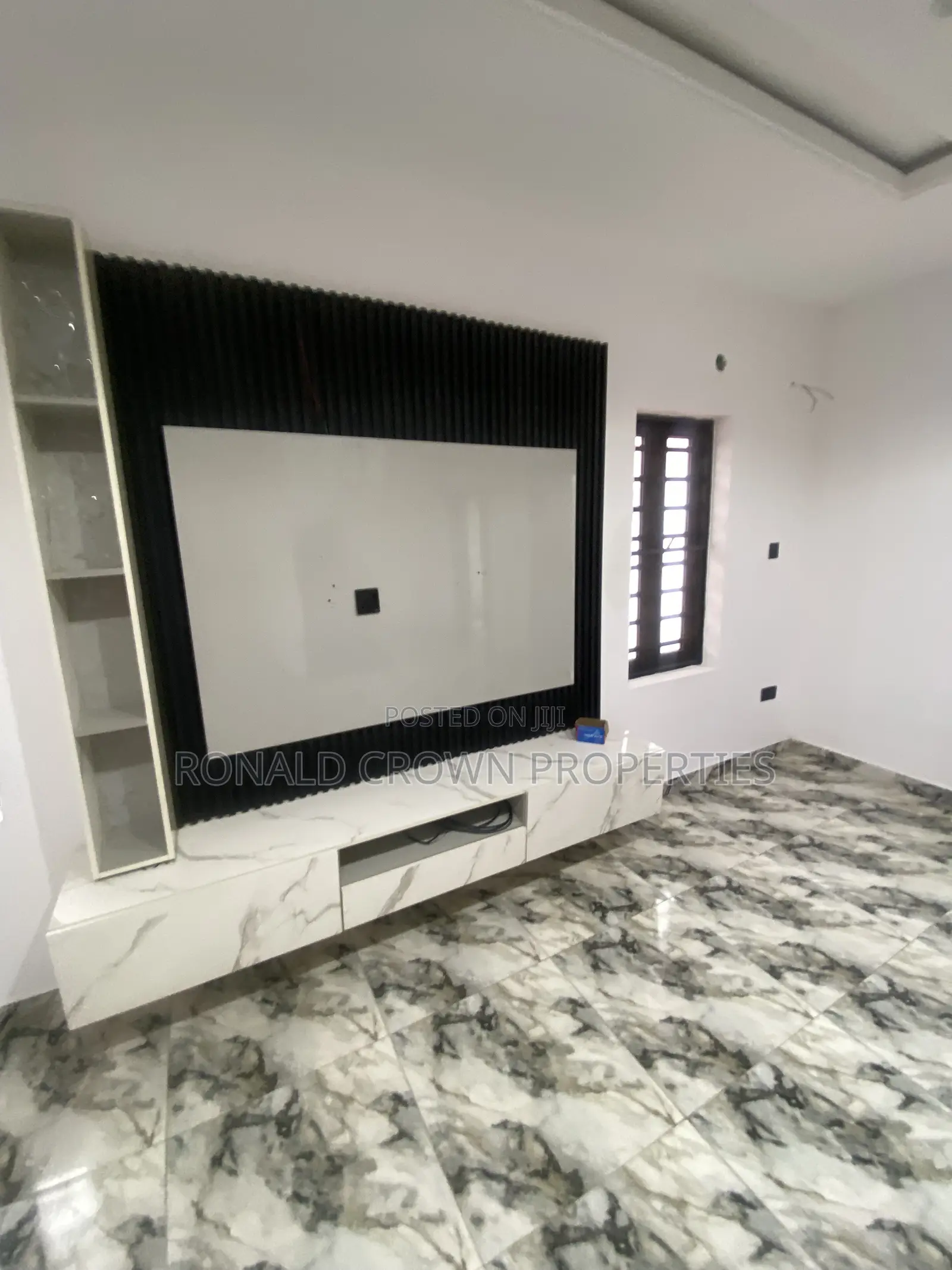 4bdrm Duplex in Ajao Estate for sale in Ajao Estate