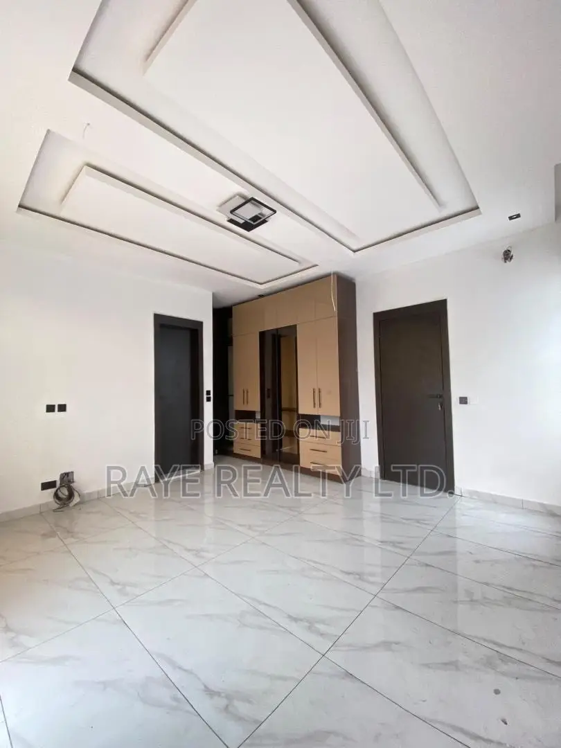 4bdrm Duplex in Sangotedo for sale in Sangotedo