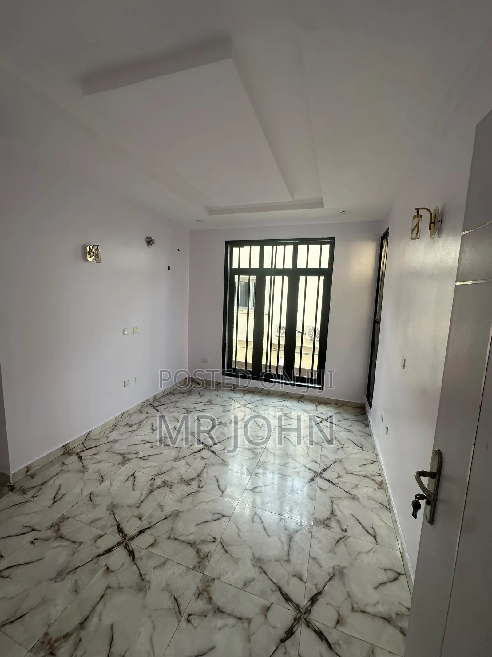 4bdrm House in Orchid Road Mercy Pr, Lekki for sale in Lekki