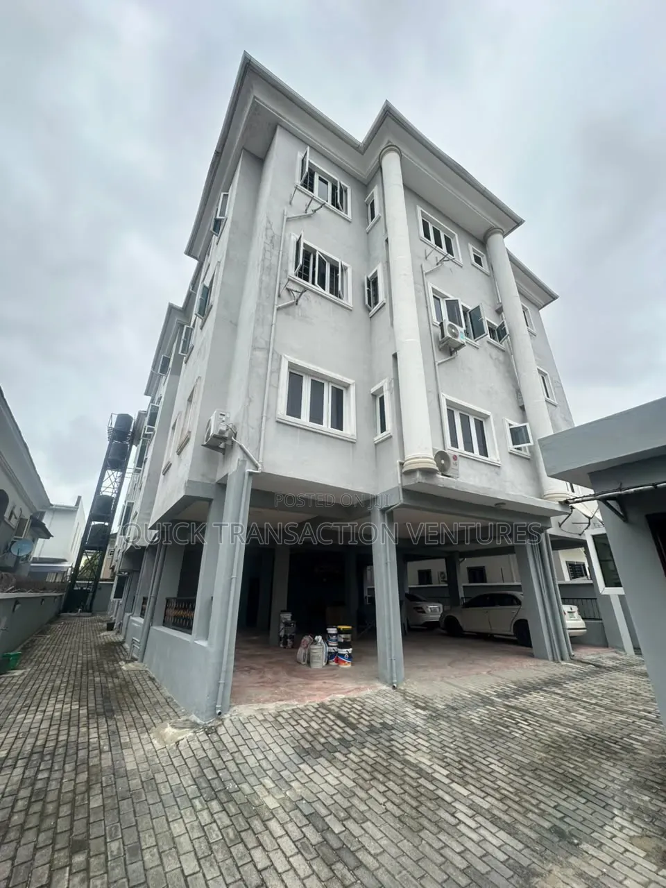 3bdrm Block of Flats in Osapa london for rent in Osapa london
