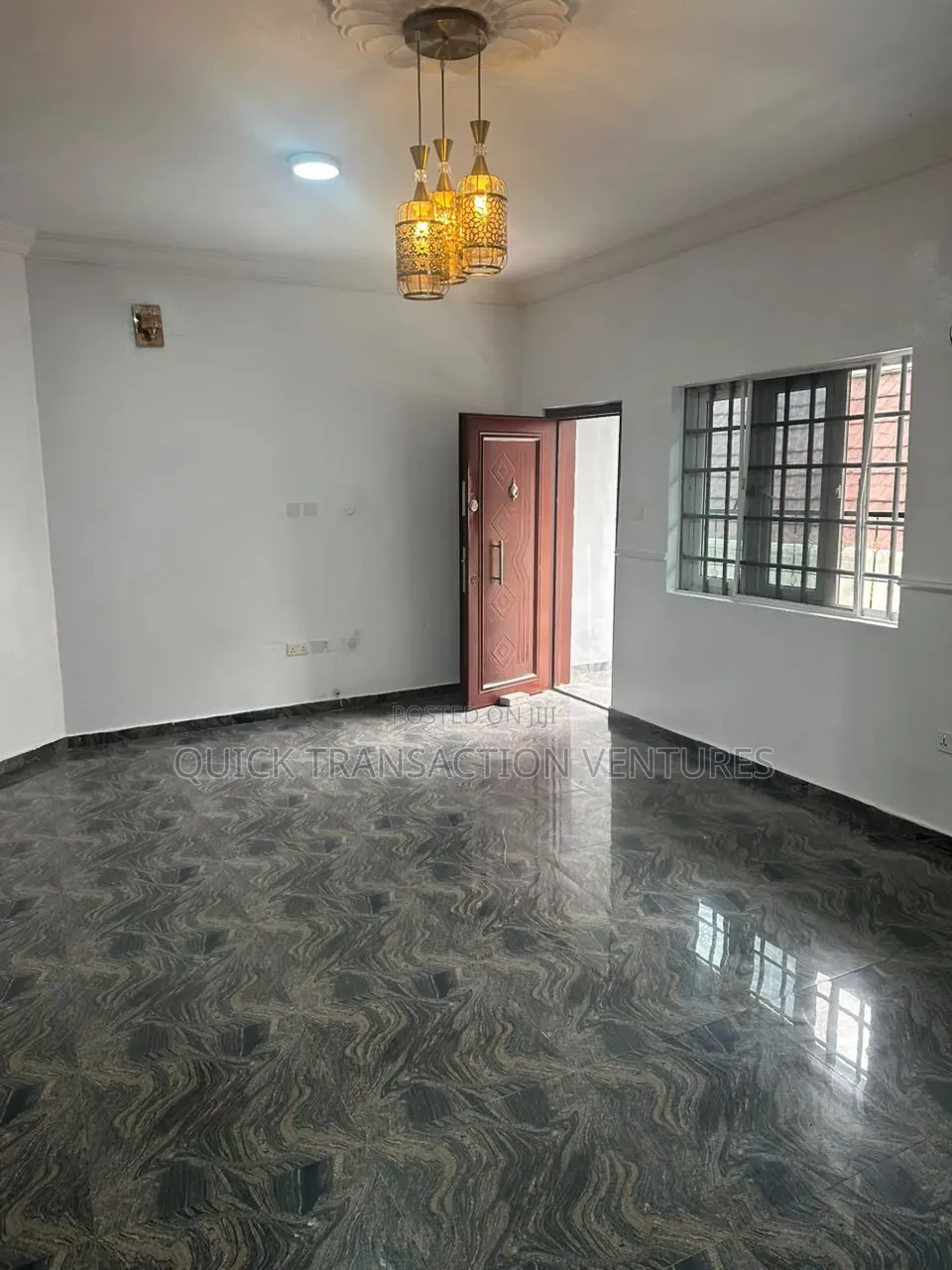 3bdrm Block of Flats in Osapa london for rent in Osapa london