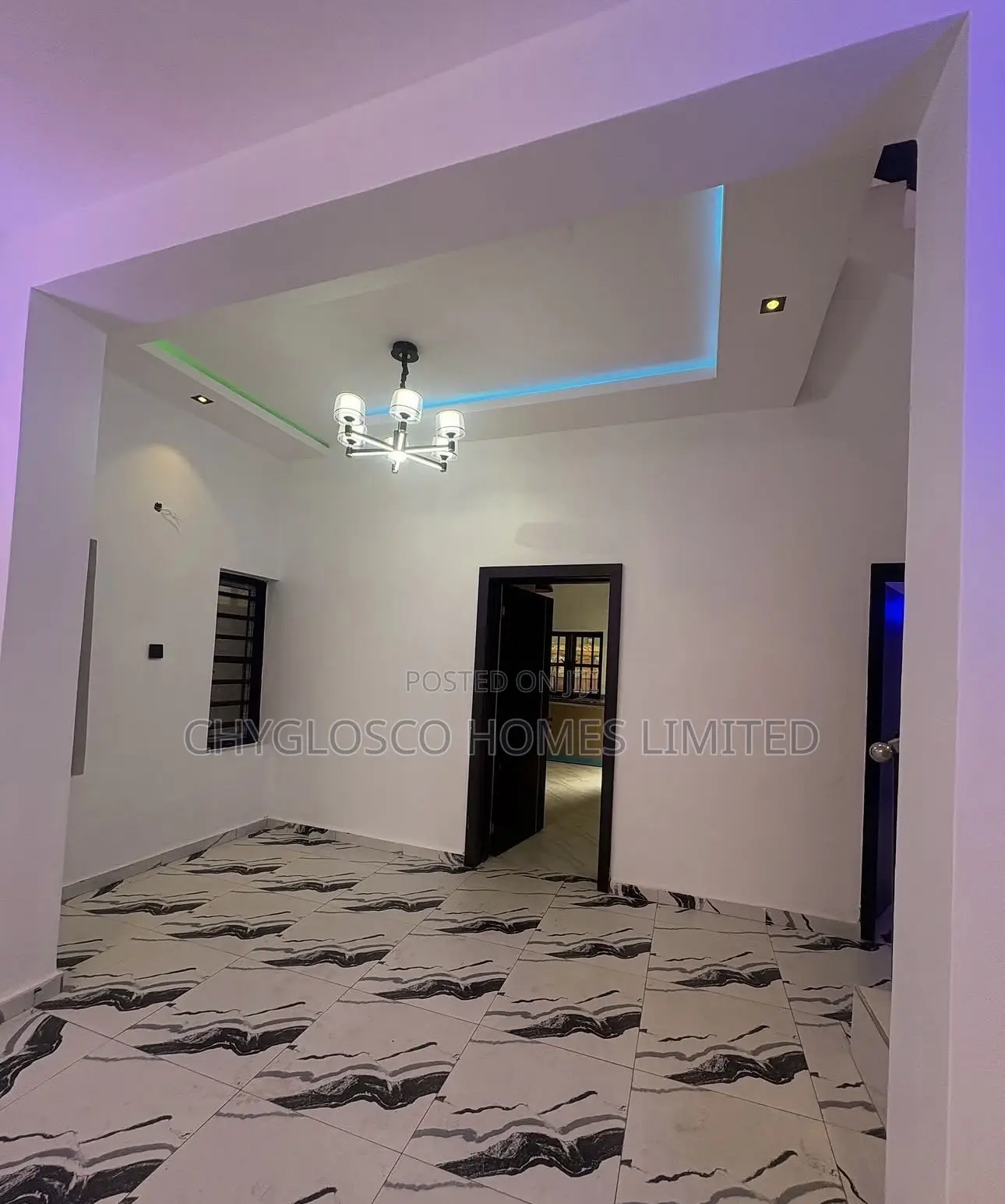 4bdrm Duplex in Sars Road, New Layout for sale in New Layout