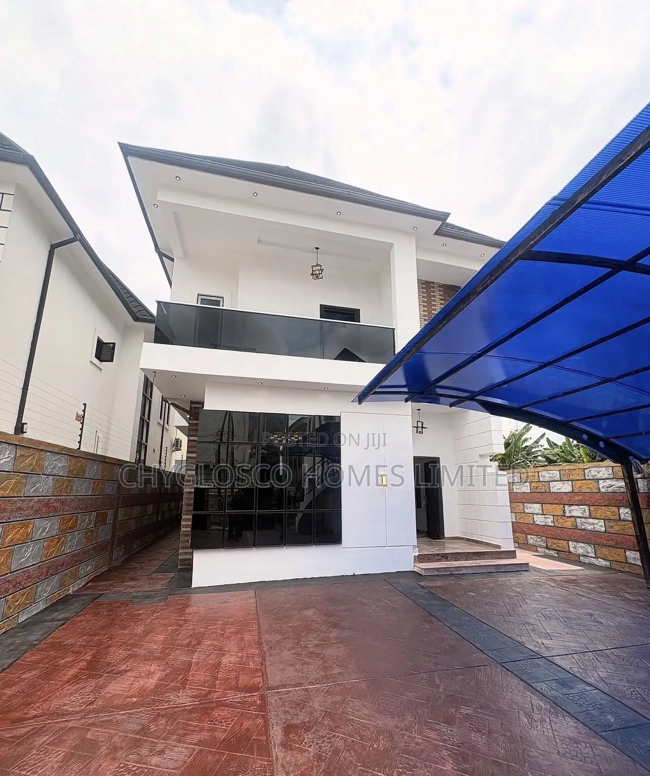 4bdrm Duplex in Sars Road, New Layout for sale in New Layout