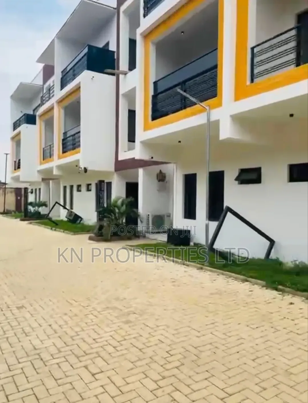 4bdrm Duplex in Kado for rent in Kado