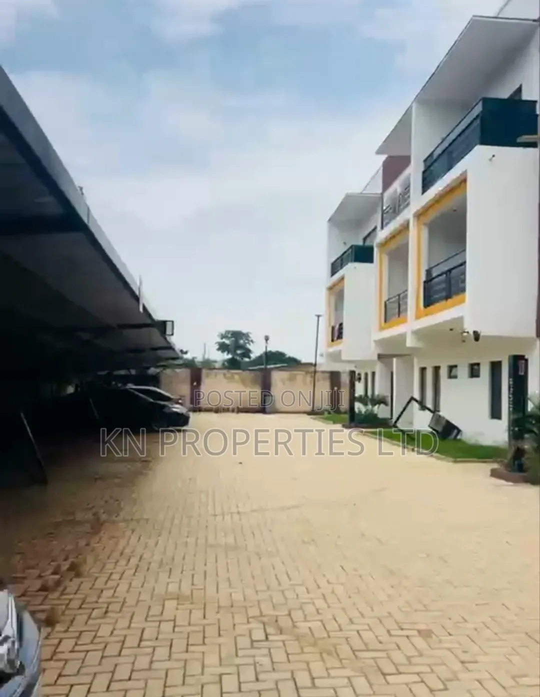 4bdrm Duplex in Kado for rent in Kado