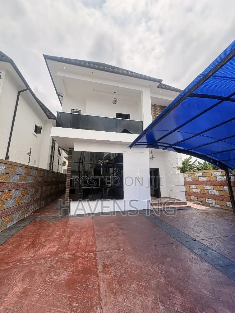 4bdrm Duplex in Obio-Akpor for sale in Obio-Akpor