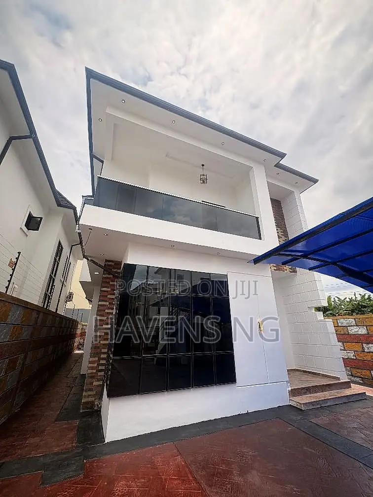4bdrm Duplex in Obio-Akpor for sale in Obio-Akpor