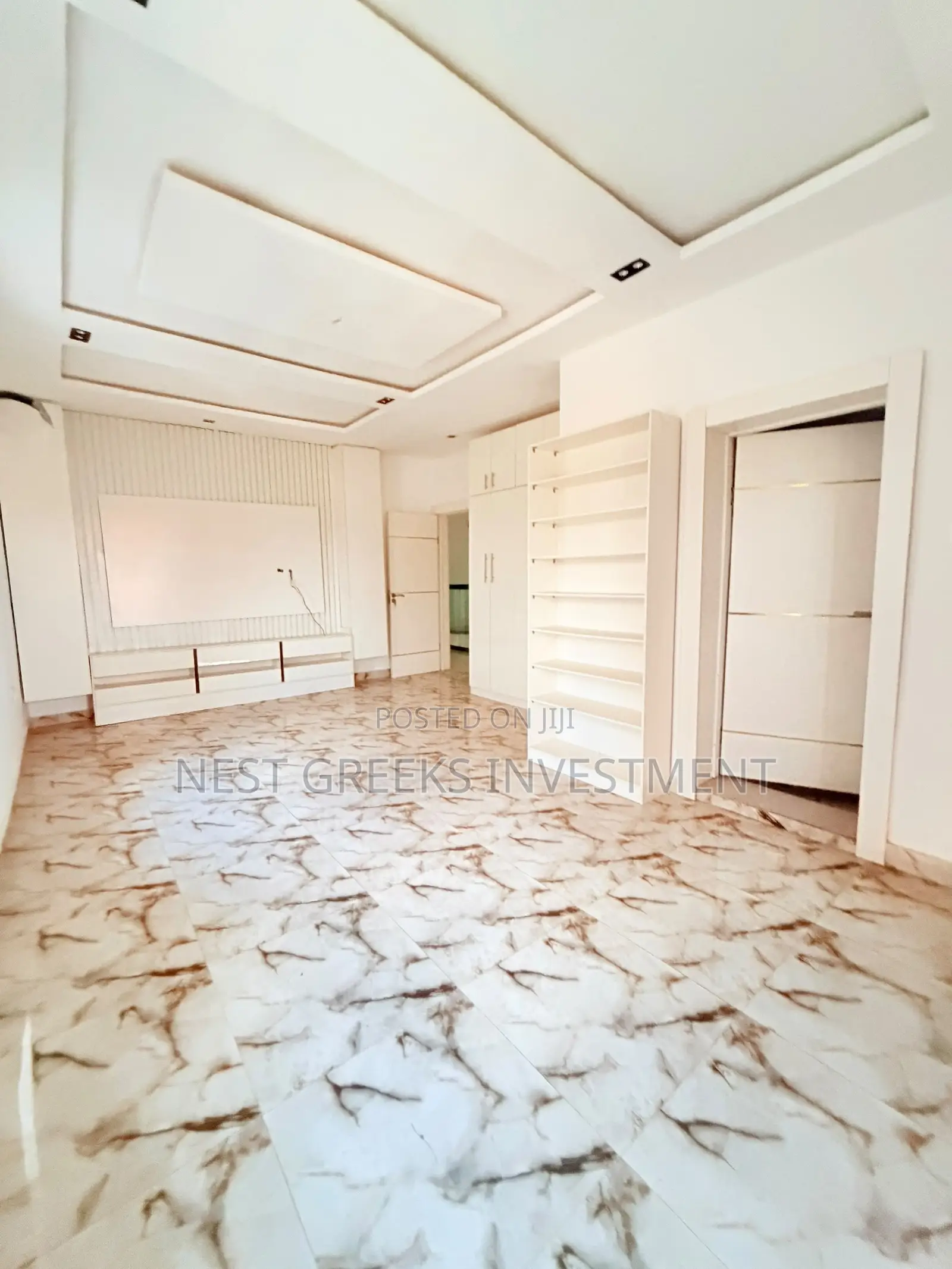 4bdrm Duplex in Oko-Oba for sale in Oko-Oba