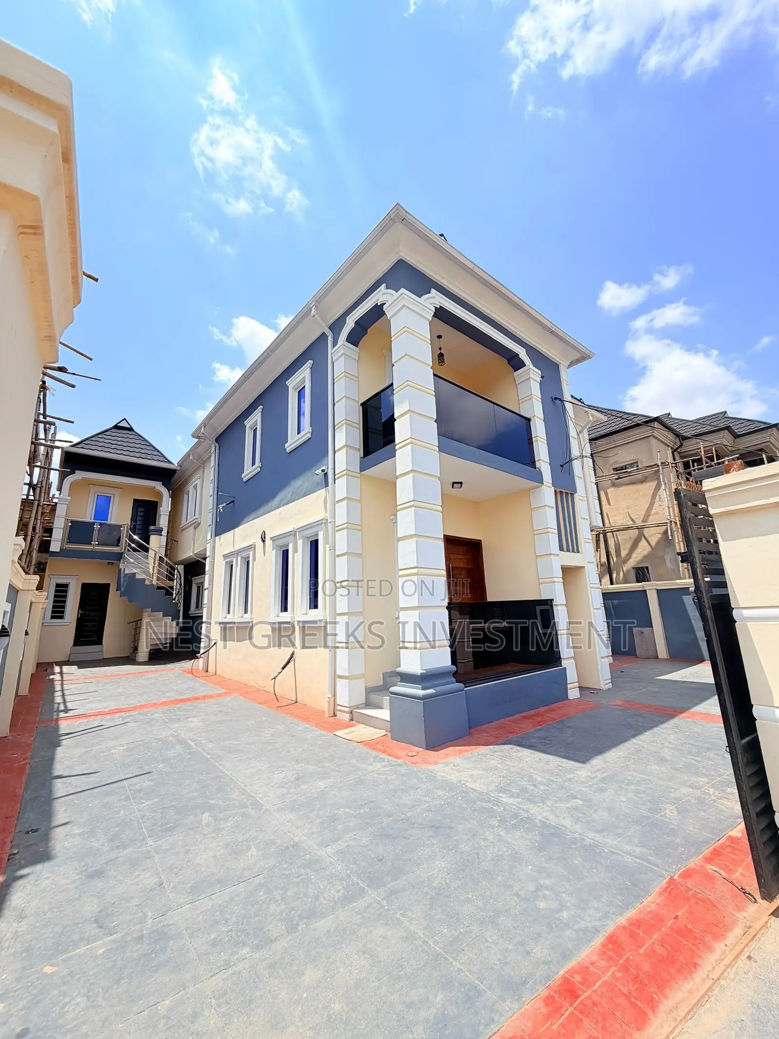 4bdrm Duplex in Oko-Oba for sale in Oko-Oba