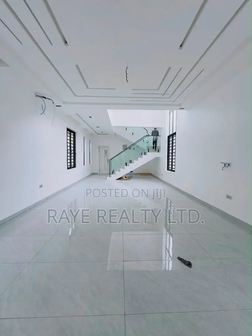 5bdrm Duplex in Magodo for sale in Magodo