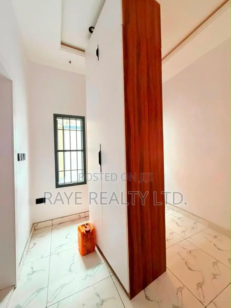 4bdrm Duplex in Magodo for sale in Magodo