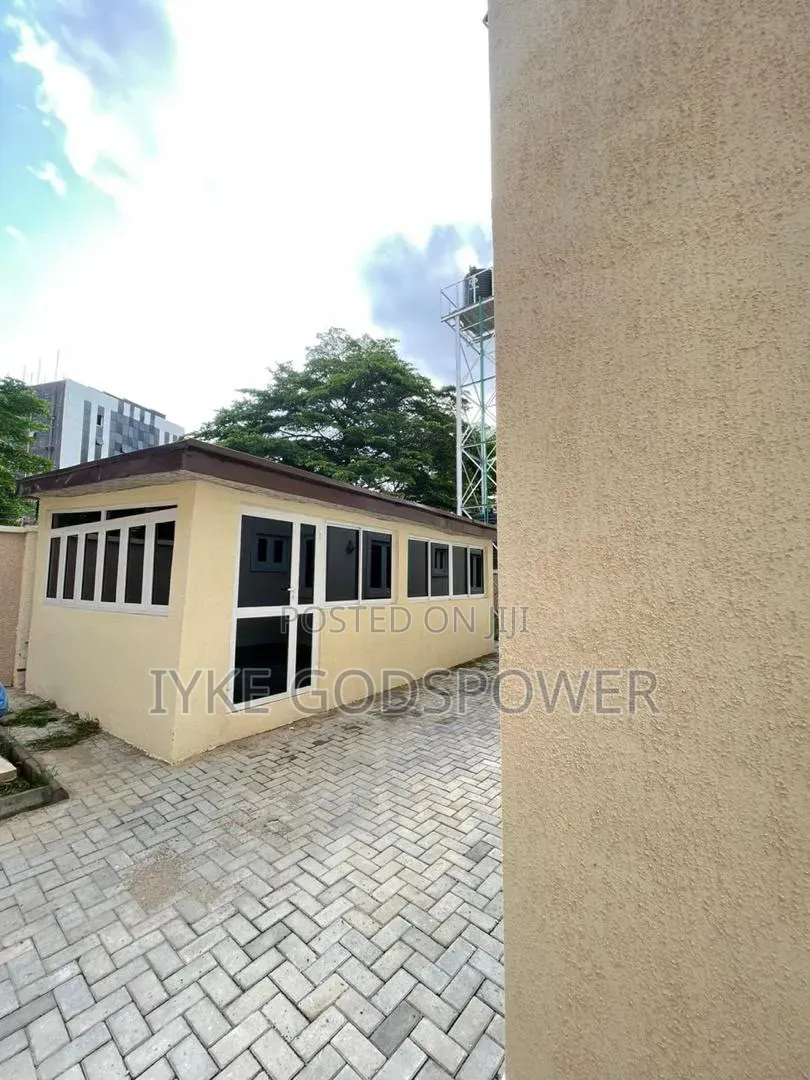 2bdrm Block of Flats in Legislative Qtrs, Zone B for rent in Zone B