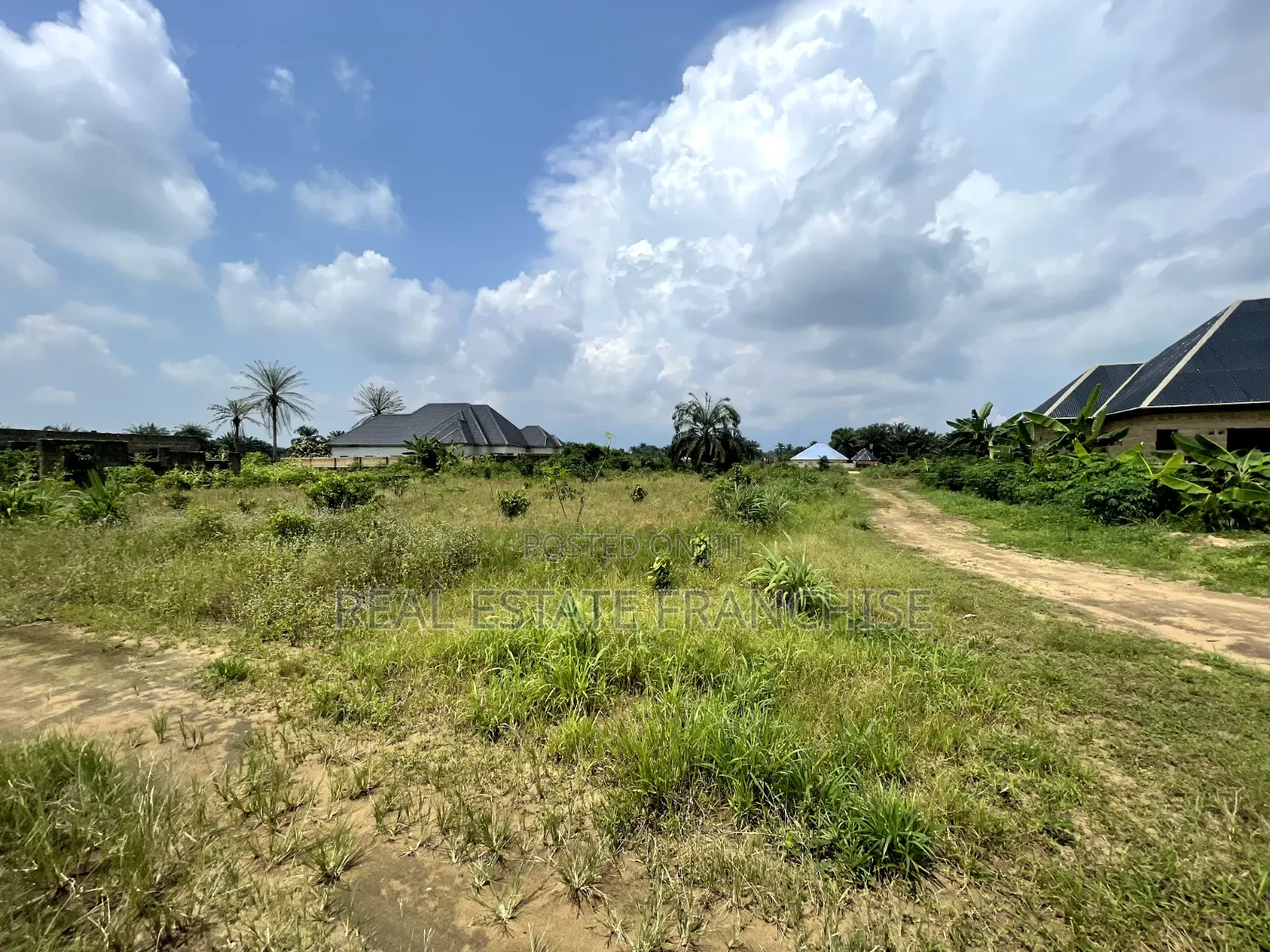 A Nice Parcel of Land Off Aka Numg Udoe Road, Ikot Obiodongho in Uyo
