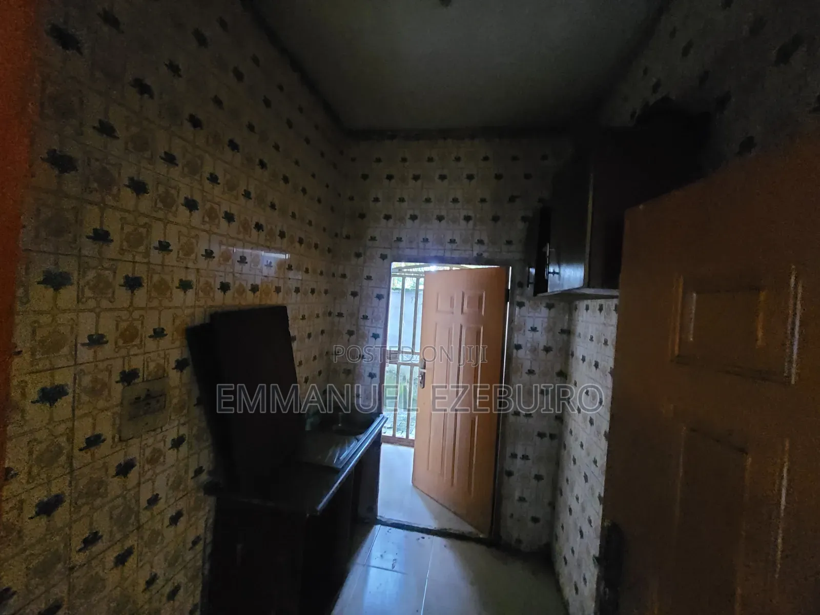 1bdrm Block of Flats in Off Eneka, Port-Harcourt for rent in Port-Harcourt
