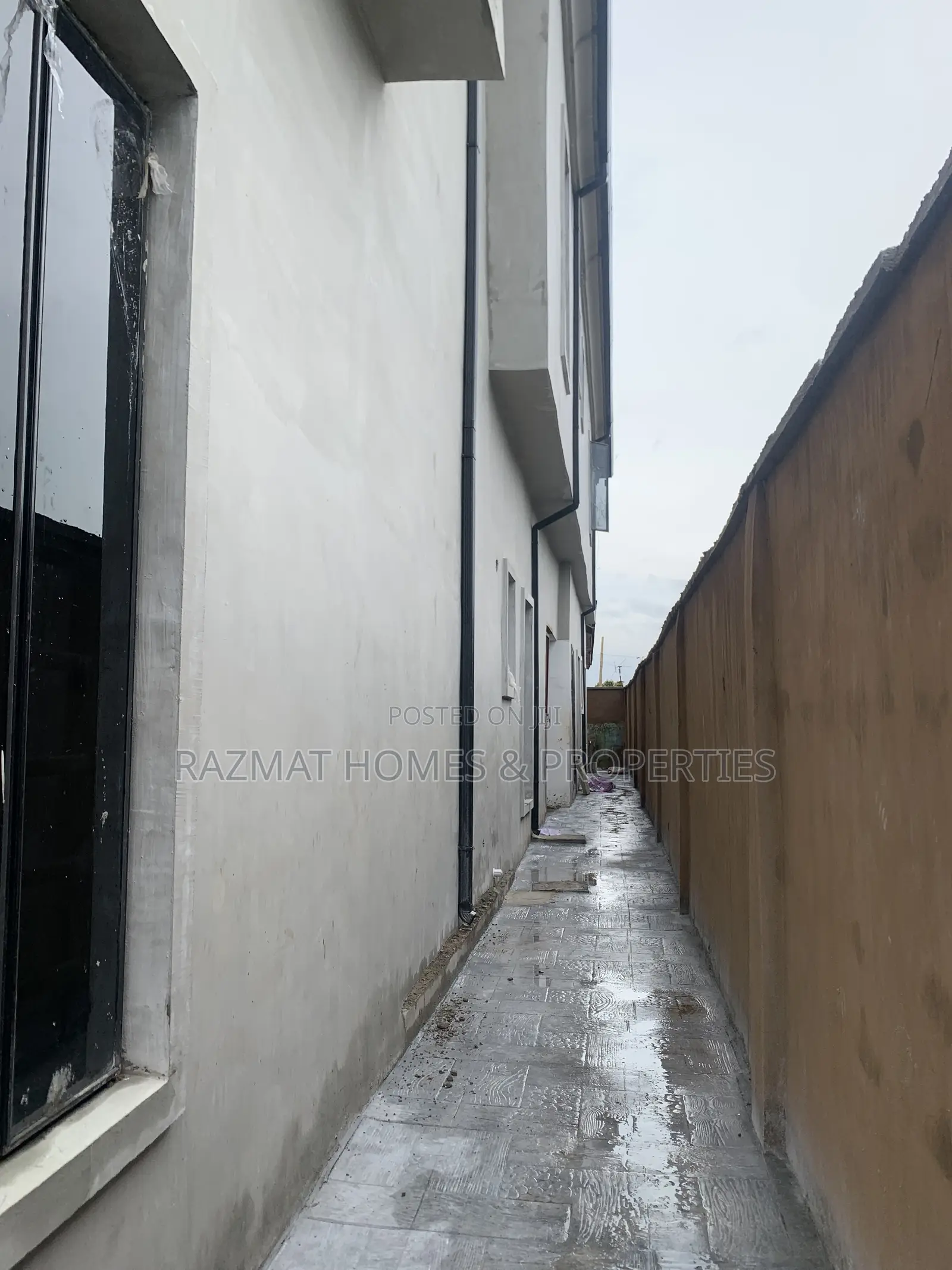 2bdrm Block of Flats in Itire for rent in Itire