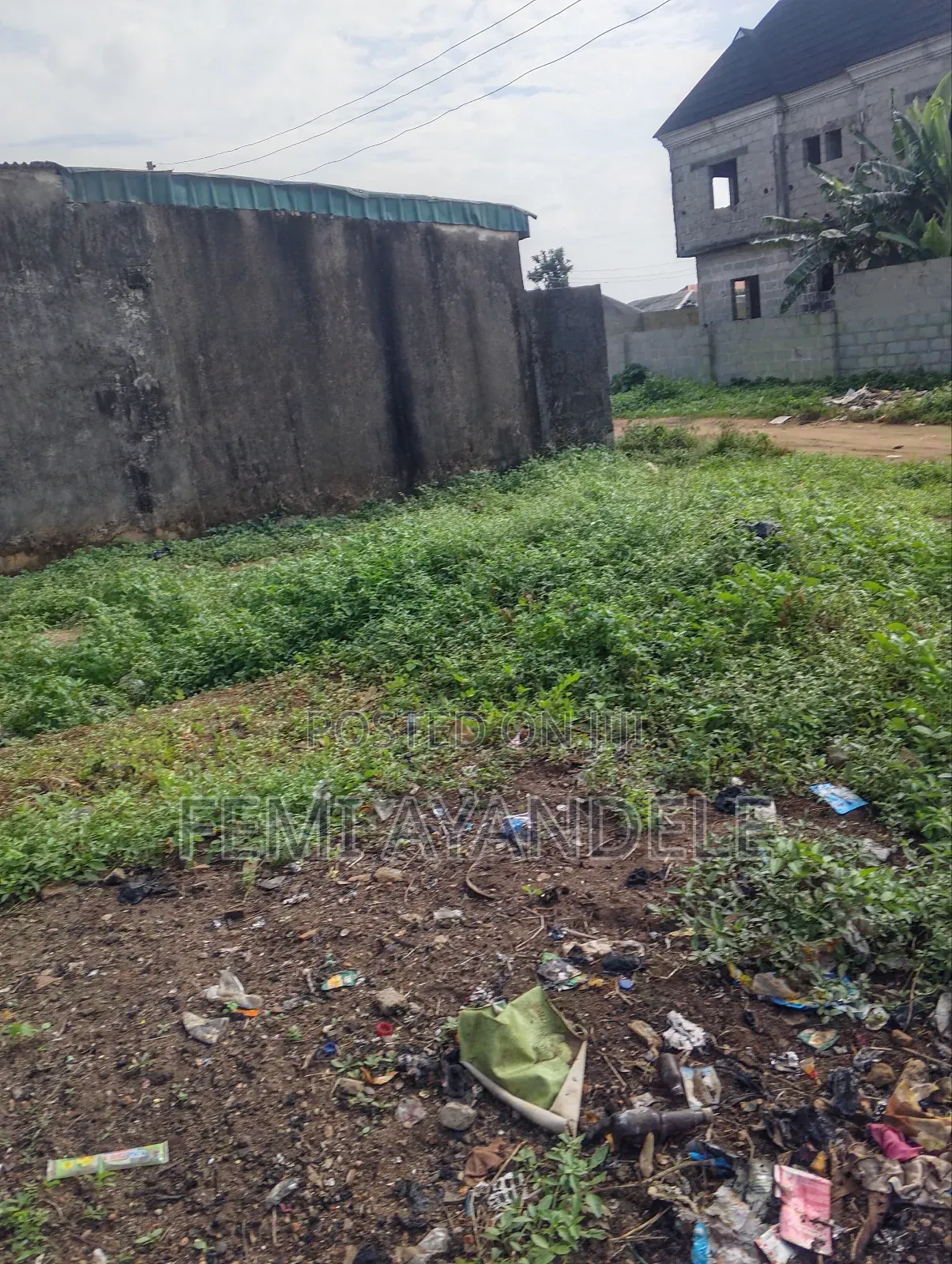 4bdrm Bungalow in Ire Estate, Igbogbo for sale in Igbogbo