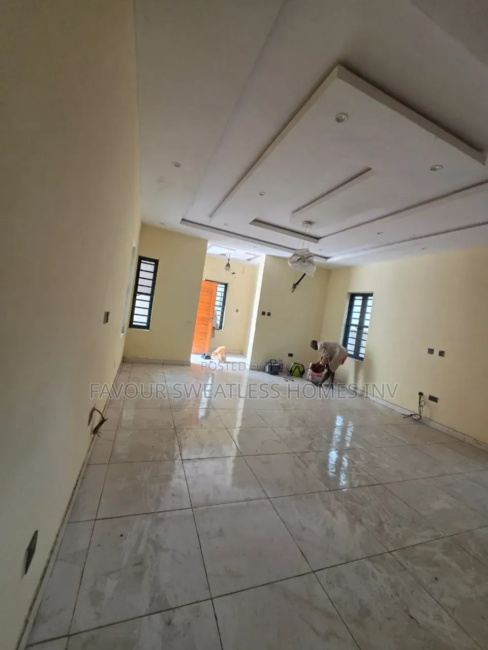 Furnished 5bdrm Duplex in GRA Phase 2 Shangisha for rent in GRA Phase 2 Shangisha