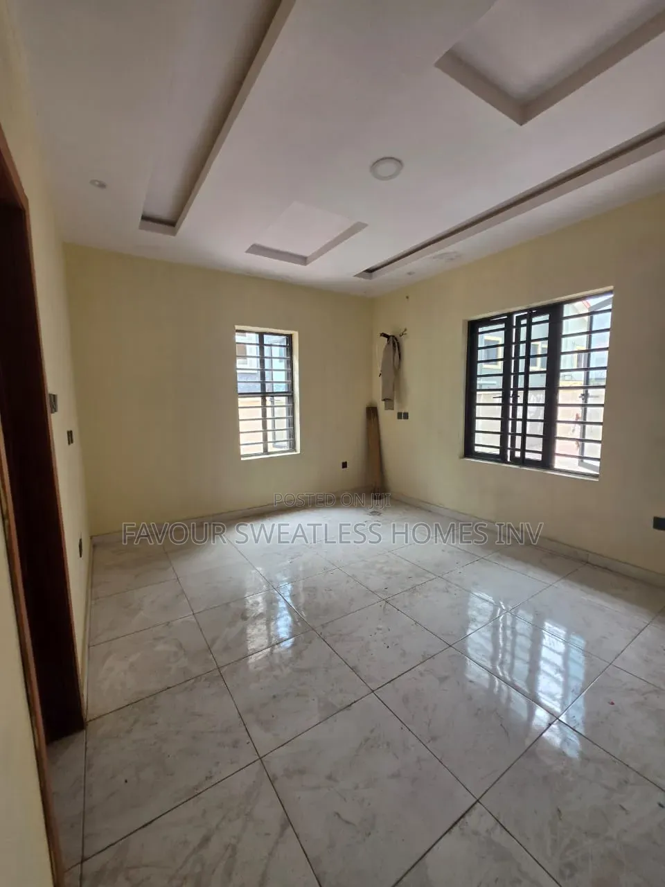 Furnished 5bdrm Duplex in GRA Phase 2 Shangisha for rent in GRA Phase 2 Shangisha