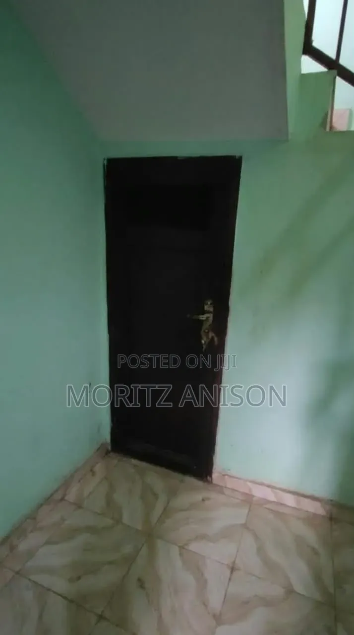 6bdrm Duplex in Bricks Estate, Enugu for rent in Enugu