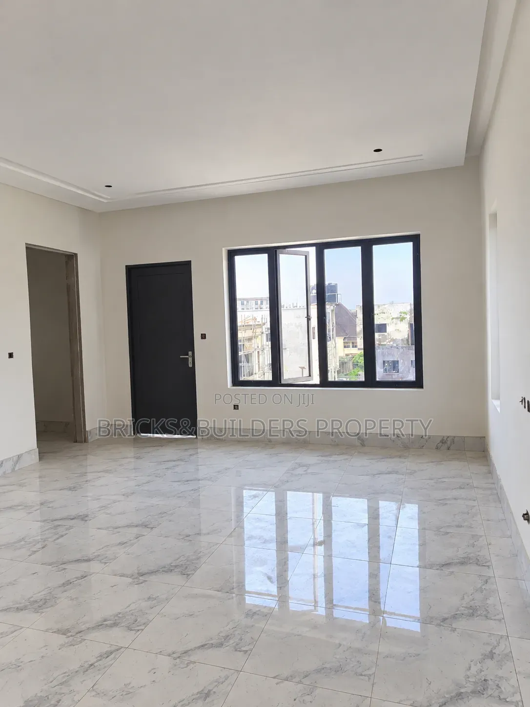 5bdrm Duplex in Guzape District for sale in Guzape District