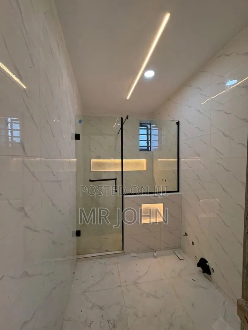 1bdrm Apartment in Ologolo Mr Kelly Pr, Lekki for rent in Lekki