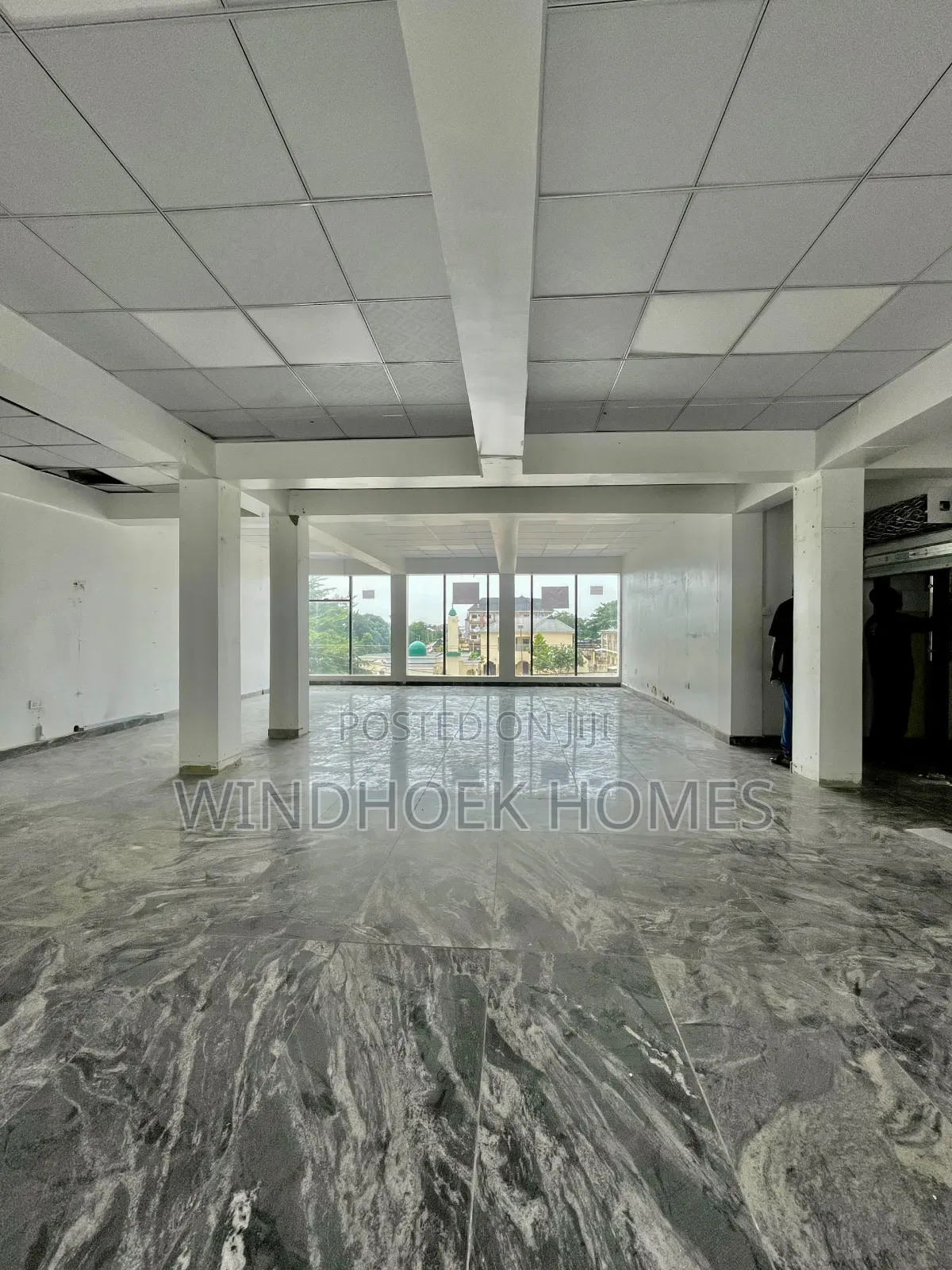 Office Space Measuring 110sqms on the 1st Floor With Two Toilets in Dape