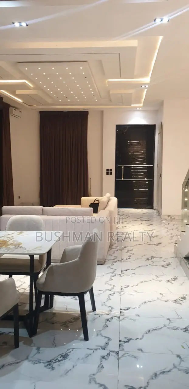 4bdrm Duplex in Lekki Palm, Ajah for rent in Ajah