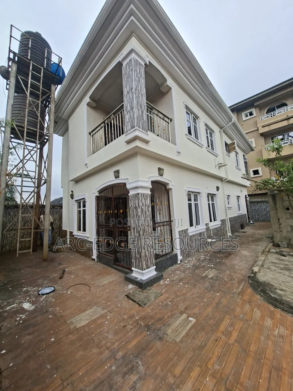 4bdrm Duplex in Ago Palace for sale in Ago Palace