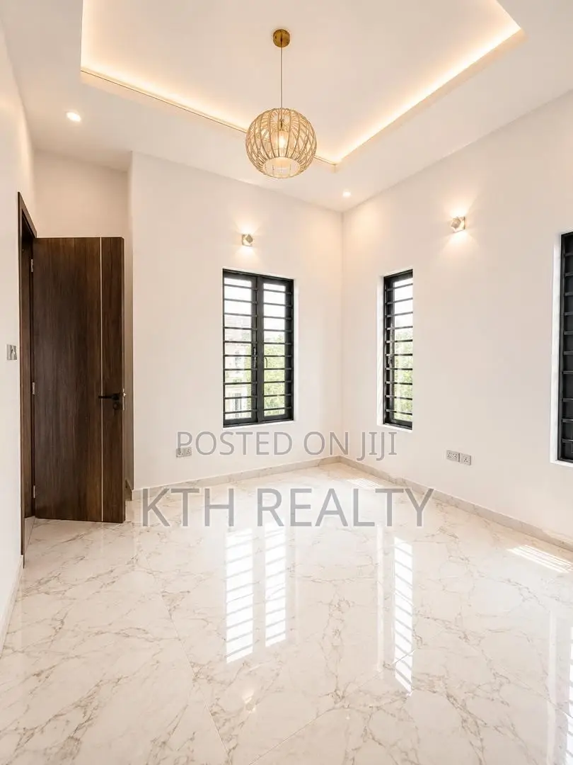 3bdrm Duplex in Lcc, Lekki Phase 2 for rent in Lekki Phase 2