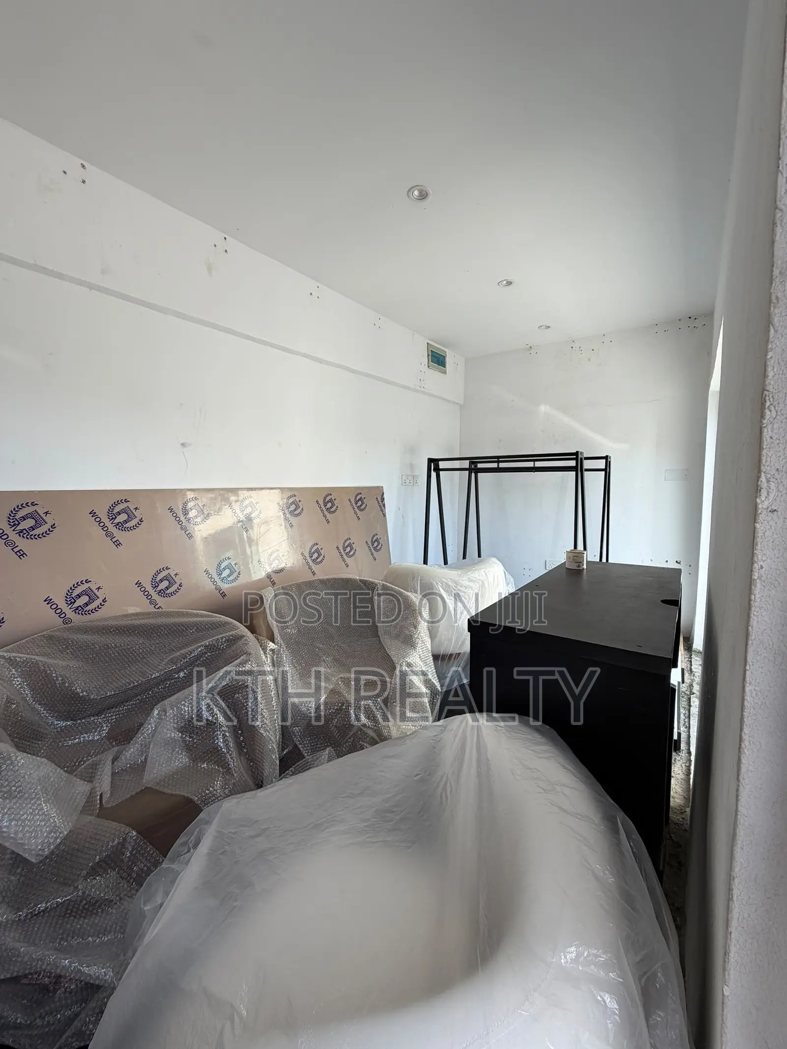 Commercial Open Space for Rent in Lekki Phase 1