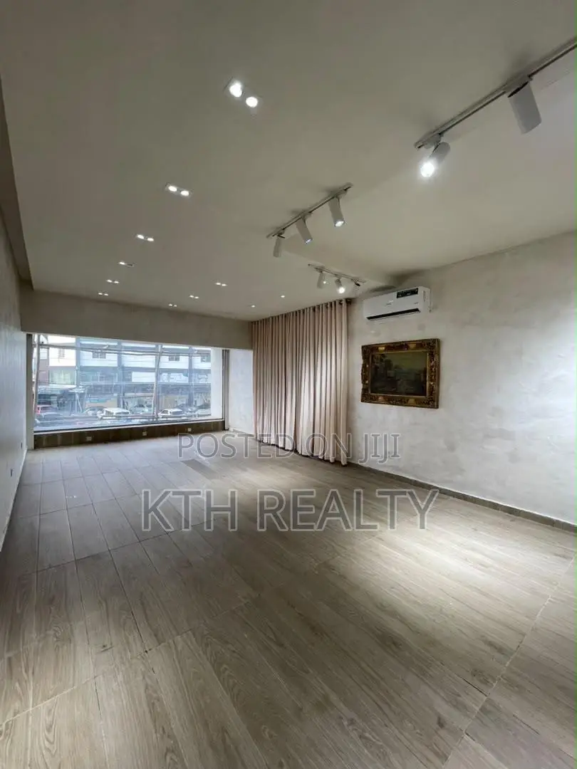 50sqm Commercial Space in Victoria Island Extension