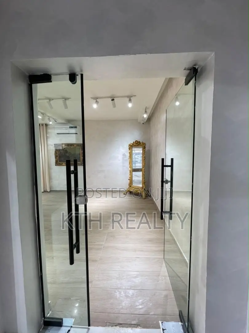 50sqm Commercial Space in Victoria Island Extension
