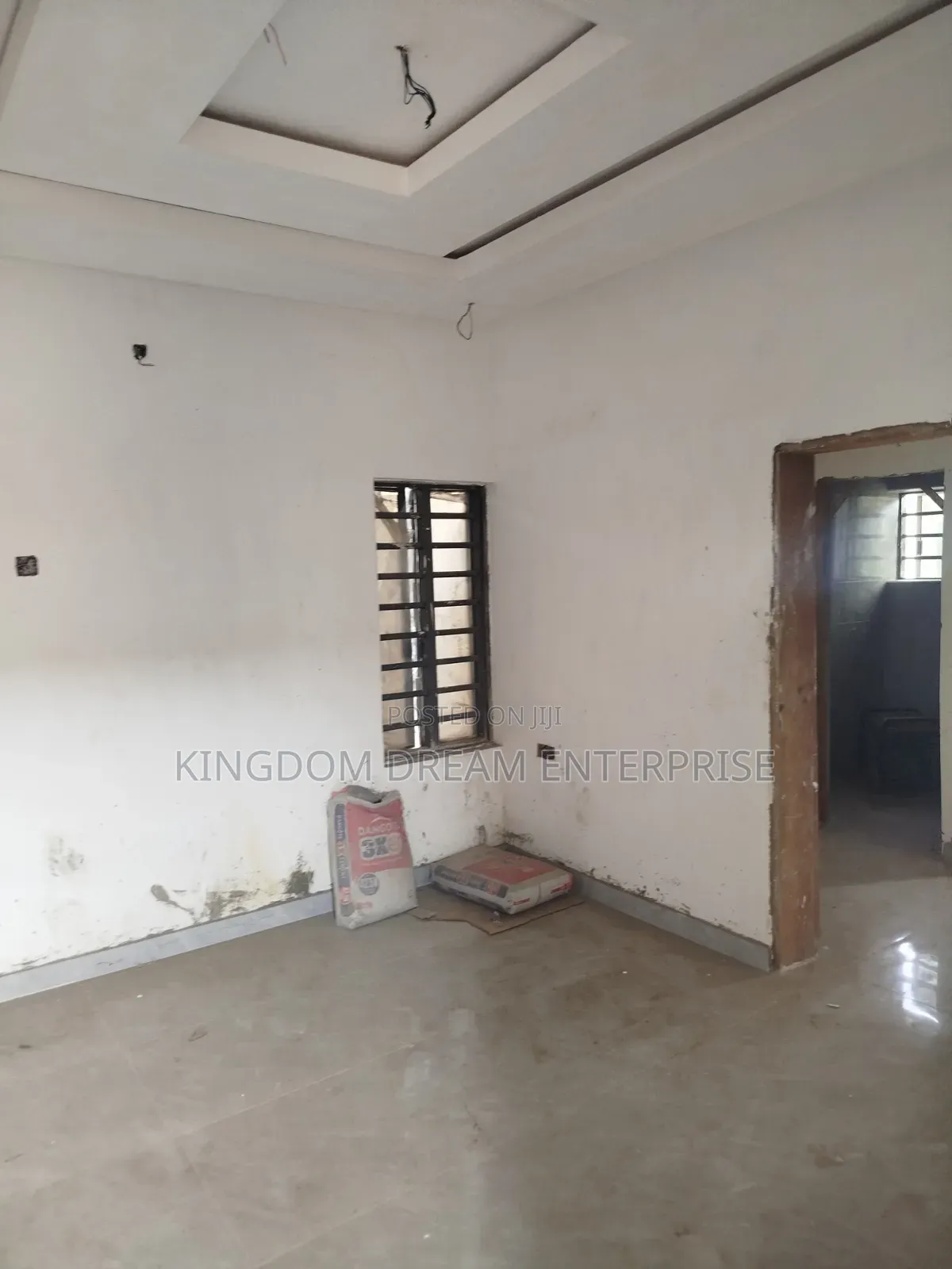 2bdrm Apartment in Akowonjo Lagos for rent in Akowonjo
