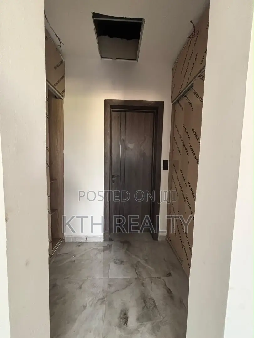 4bdrm Apartment in Lekki for sale in Lekki Phase 1