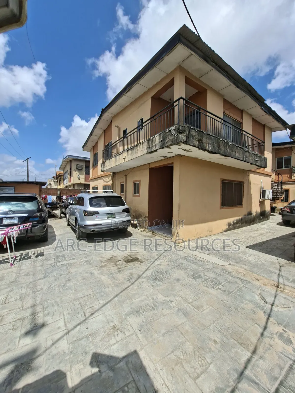 3bdrm Block of Flats in Ago Palace for sale in Ago Palace
