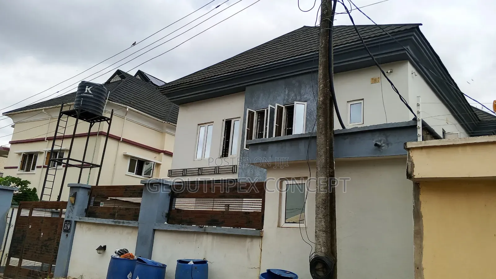3bdrm Duplex in A3 Estate, Bodija for rent in Bodija