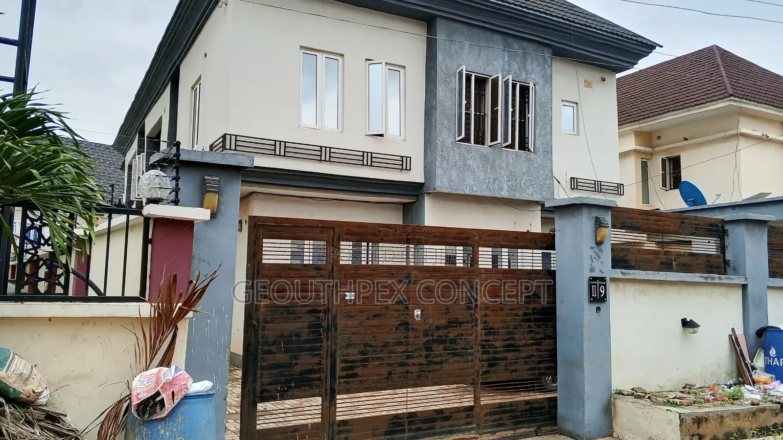 3bdrm Duplex in A3 Estate, Bodija for rent in Bodija