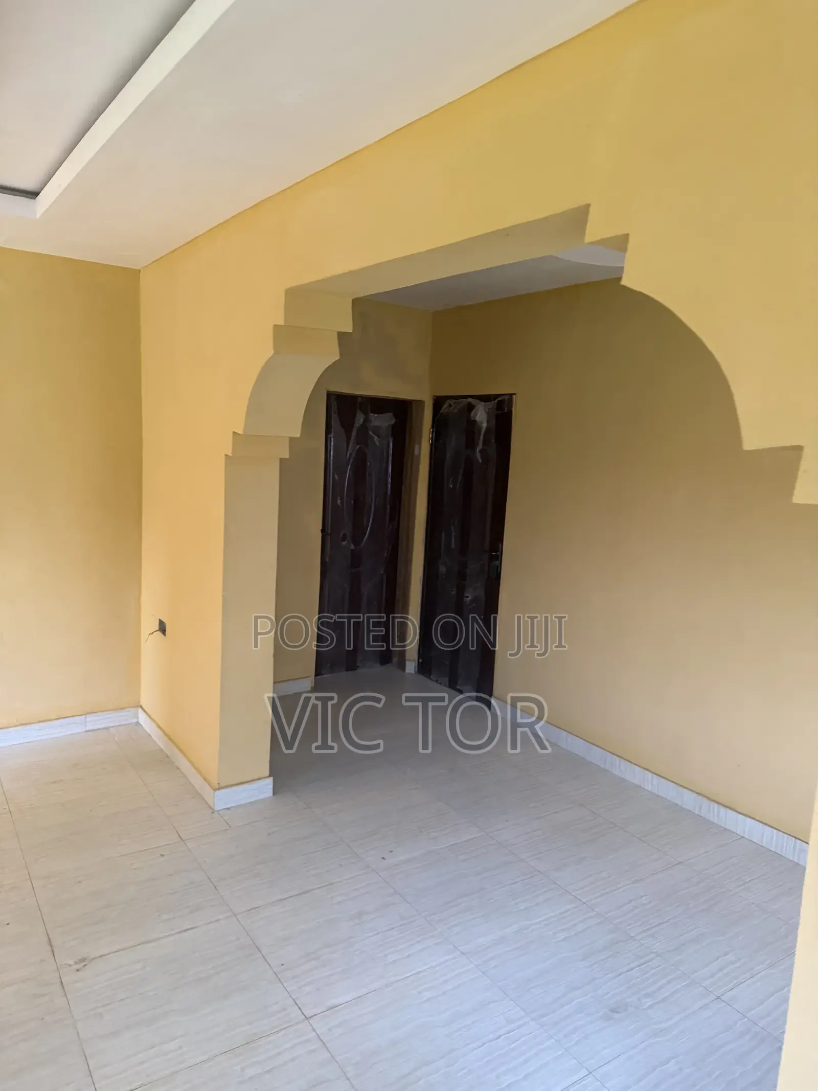 3bdrm House in Olomo Estate, Ido for sale in Ido