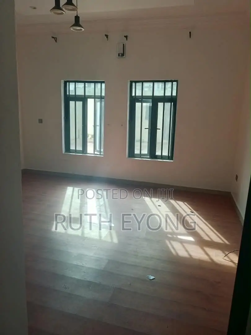 3bdrm Apartment in Lekki Phase 1 for rent in Lekki Phase 1