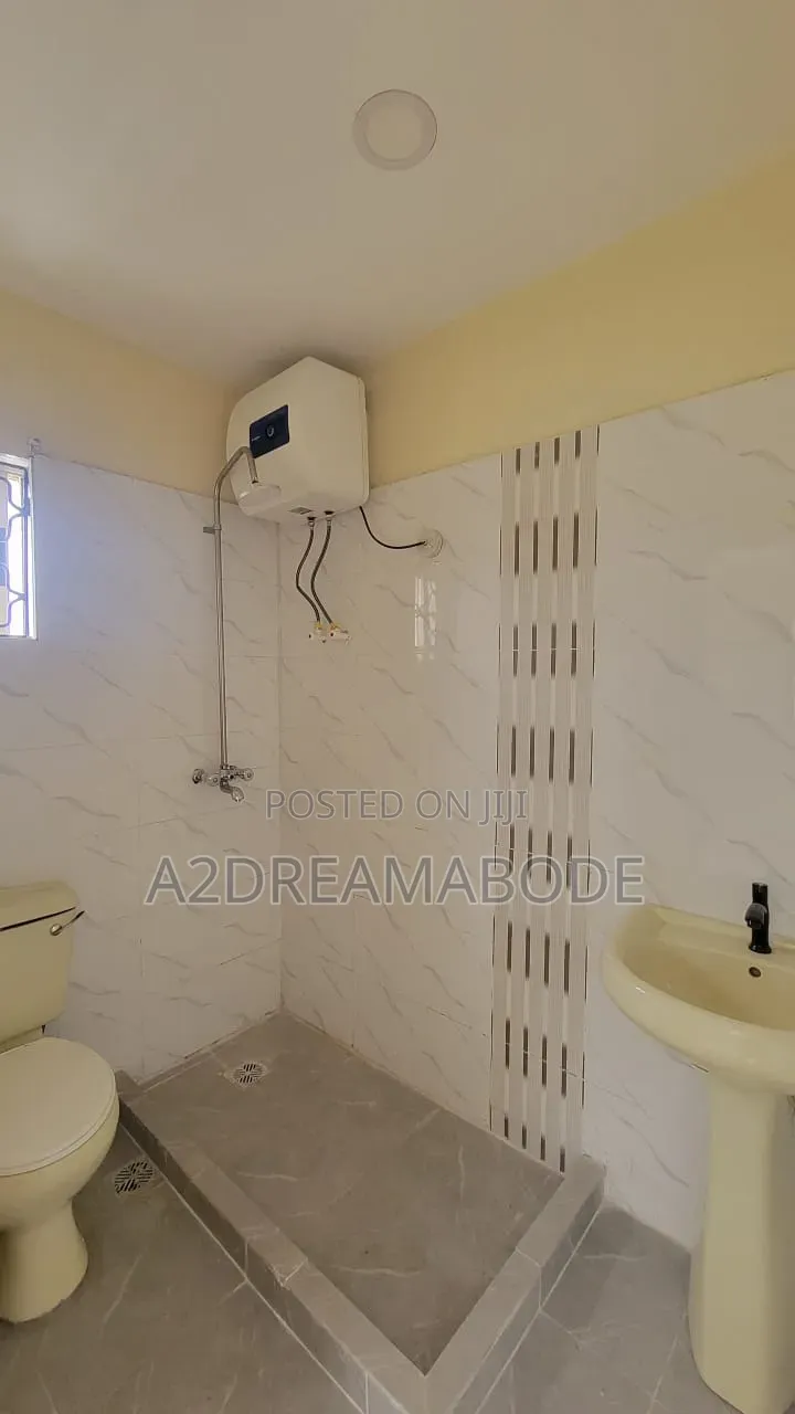 3bdrm Duplex in Ogba Gra for rent in Ogba GRA