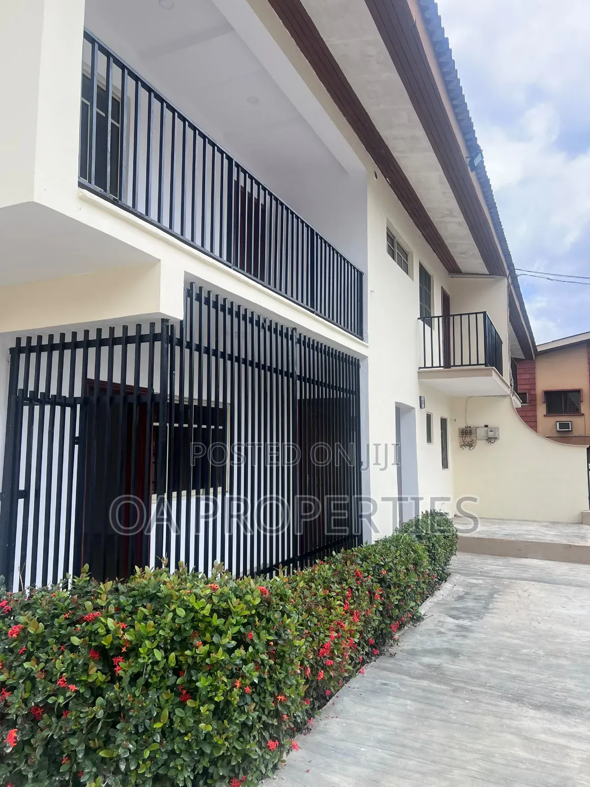 4bdrm Duplex in Adesina Est,After for rent in Ibadan